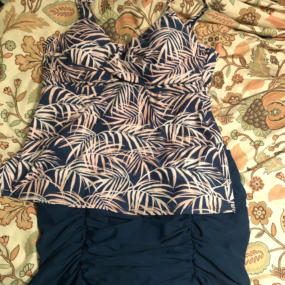 Raisins skirt-  NWT
